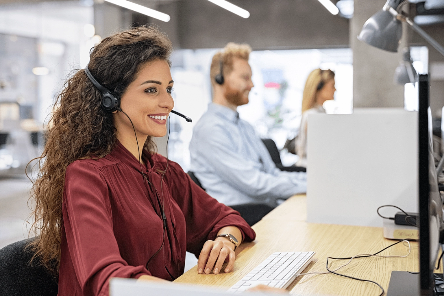Supportmedewerker van speakup met headset